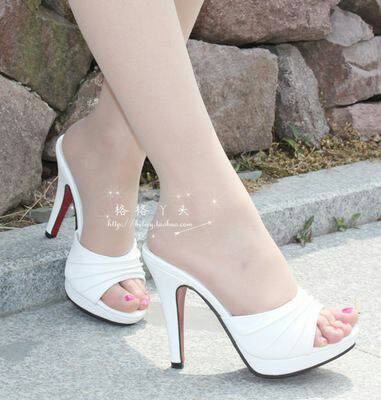  Sandal  High Heels Putih Cantik Model Terbaru Murah RYN 