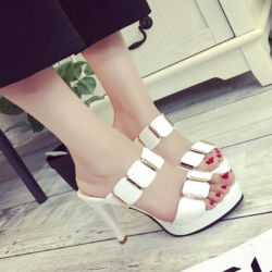 Sandal Wanita High Heels Warna Putih Cantik Model Terbaru