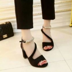 Sepatu Sandal High Heels Hak Tahu Cantik Modern Model Terbaru