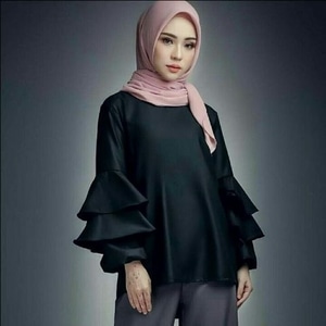  Model  Baju  Atasan  Blouse Trompy Susun Muslimah Wanita  