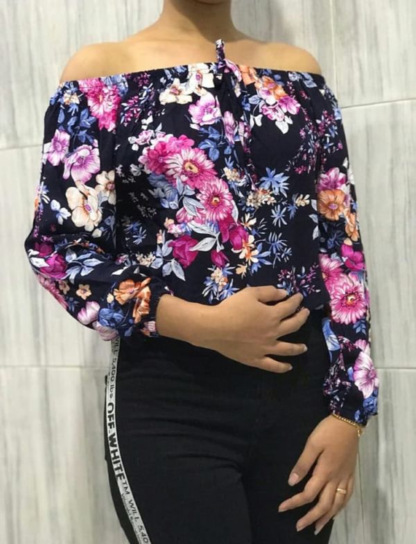 Baju Atasan Model Sabrina Motif Bunga Lengan Panjang