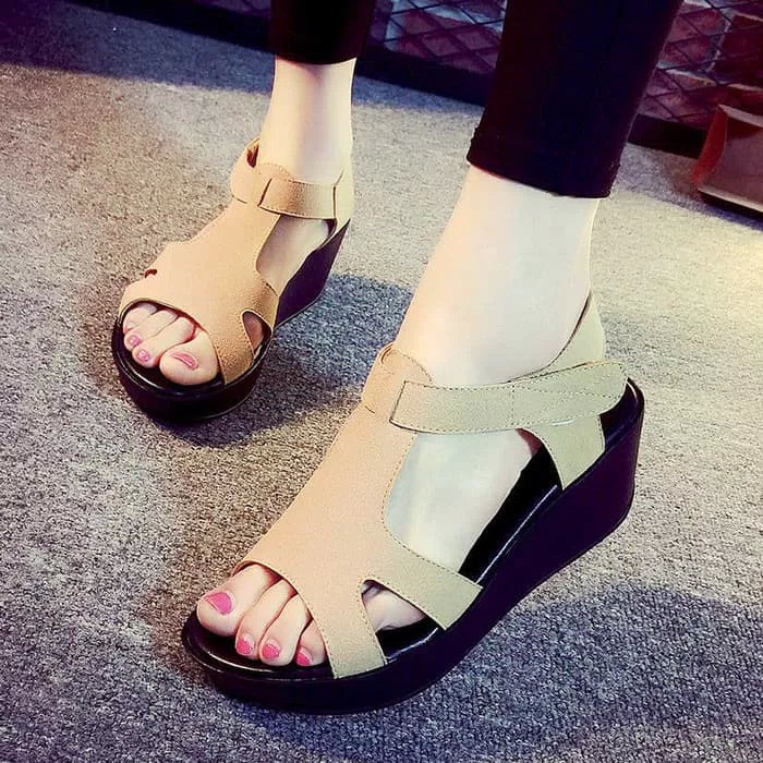  Sepatu  Sandal Wedges Remaja  Model Terbaru
